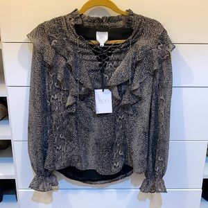 Sen grey and black long sleeve blouse